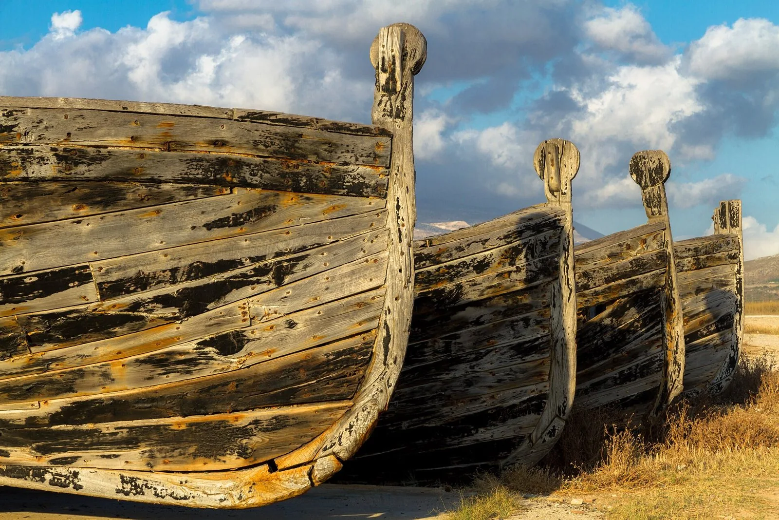 Antiche barche di legno della Tonnara di Bonagia tirate in secco